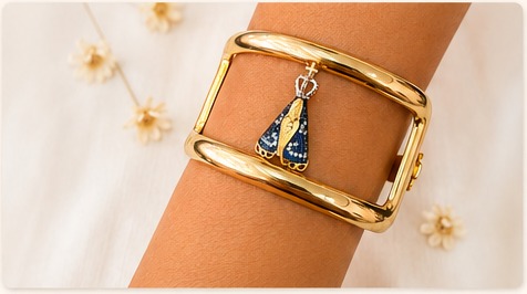 Bracelete de ouro com pingente de Nossa Senhora Aparecida esmaltado